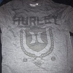 Men’s Hurley shirt